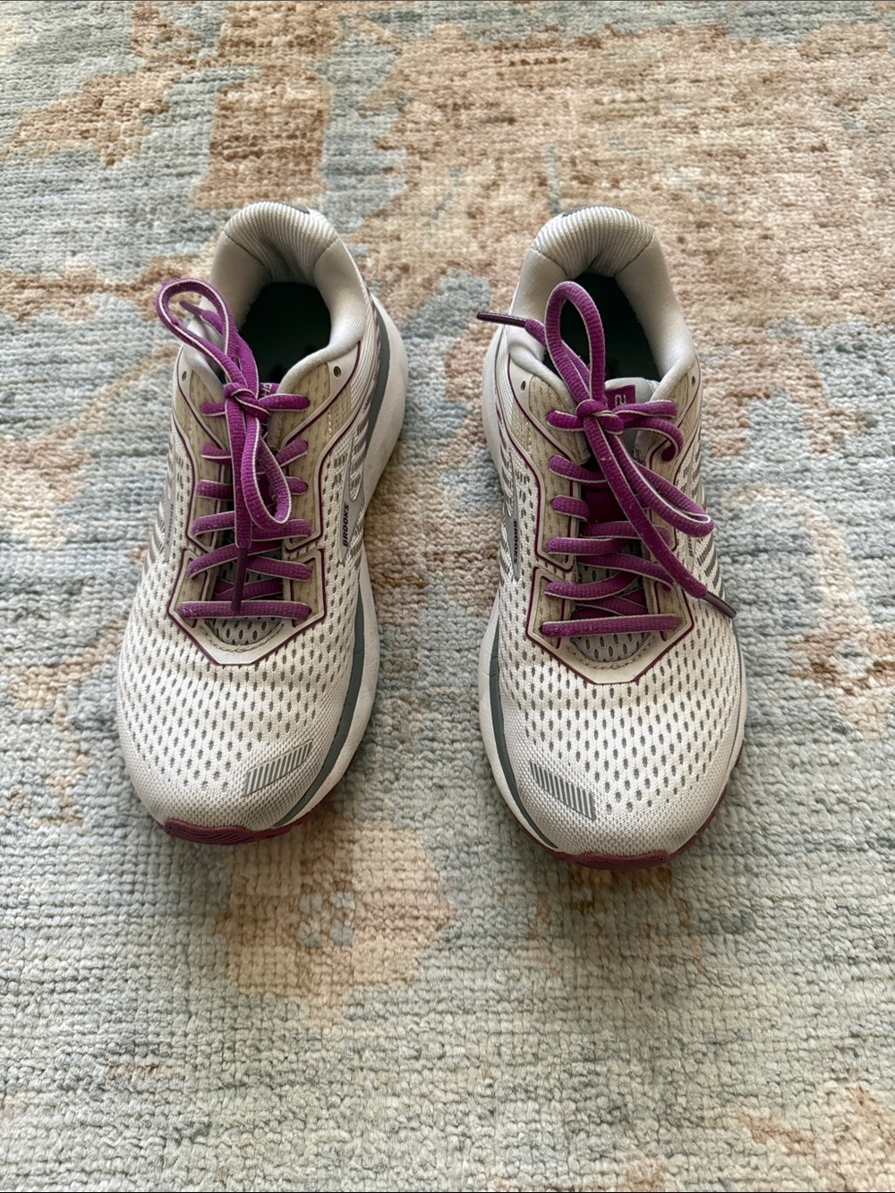 Brooks Ghost 12 Running Shoes - Picture 2 of 5
